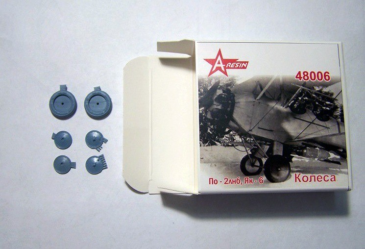 A-resin 48006 По-2ЛНБ,Як-6 колеса шасси 1/72