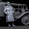 Copper State Models F35-026 Фигура, Офицер итальянского бронеавтомобиля в меховой шинели 1/35