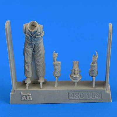 Aerobonus 480164 German Mechanic Office WWII 1/48