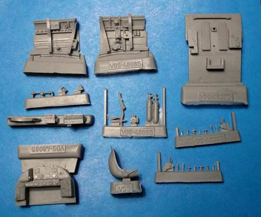 Vector VDS48-085 Re.2002 кабина 1/48