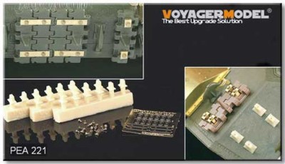 Voyager Model PEA221 WWII Russian Spare Track Holders for JS Heavy Tank Series (18 pcs) (For All) 1/35