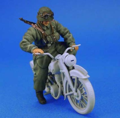 Condor F-350127 Фельджандарм-мотоциклист Вермахта 1:35
