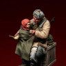 Stalingrad 3054 Советский солдат с ребенком