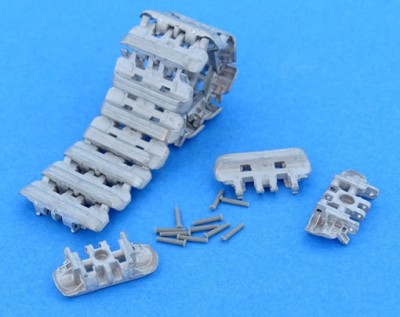 Master Club MTL-35083 Траки металл Churchill ранние 1/35