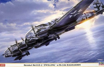 Hasegawa 02305 Самолет Heinkel He111Z-2 &quot;ZWILLING&quot; w/Bv246 HAGELKORN (HASEGAWA) 1/72