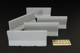 Hauler HLC35006 Modern concrete road barriers 1/35