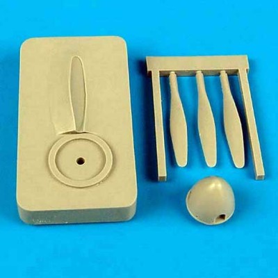 QuickBoost QB72166 Spitfire Mk.I de havilland propeller w/tool 1/72