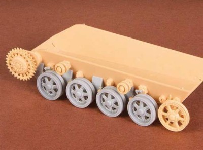 SBS model 35027 39M CSABA wheel set - FIRESTONE 1/35