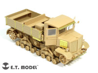 ET model E35-049 Voroshilovets Tractor 1:35