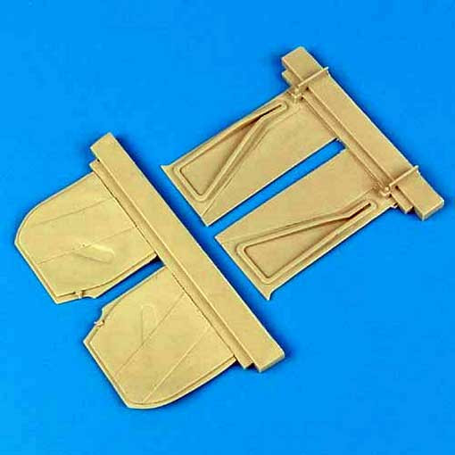 QuickBoost QB32 061 P-51B Mustang undercarriage covers 1/32