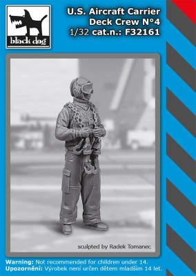 Black Dog BDF32161 US aircraft carrier deck crew №4 1/32