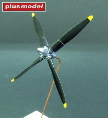 Plus model AL7033 1/72 Propeller for C-46 Commando (WILLIAMS)