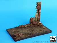 BlackDog D35019 Street with ruined wall (130x80x85 mm) 1/35