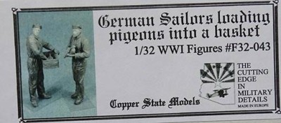 Copper State Models F32-043 Germam seilors with pigeons 1/32
