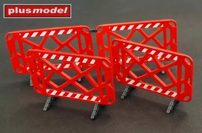 Plus model 591 Plastic barriers - 4 pcs. (resin set) 1/35