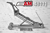 Advanced Modeling AMC 48111 Кран-тележка с гидроподъемником для подвески авиабомб калибром до 500 кг 1/48