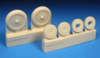 Barracuda Studios BCR48387 Messerschmitt Bf-109G-5 the to Bf-109G-14 ribbed main tyres and separate ribbed hubs 1/48