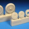 Barracuda Studios BCR48387 Messerschmitt Bf-109G-5 the to Bf-109G-14 ribbed main tyres and separate ribbed hubs 1/48