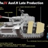 RFM 5127 Немецкий средний танк Sd.Kfz.161/1 Panzerkampfwagen IV Ausf.H поздний с двигателем и рабочими траками 1/35