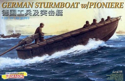 Dragon 6108 Германская штурмовая моторная лодка с сапёрами 1/35