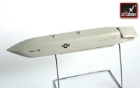 Armory ARACA4802 AGM-158 JASSM. One missile per set that can be assembled either in deployed or stowed positions 1/48