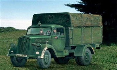 Italeri 00216 Kfz.305 Opel Blitz 1/35