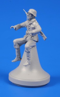 CMK F48299 German WWII Motorcycle Rider