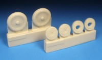 Barracuda Studios BCR48389 Messerschmitt Bf-109G-5 the to Bf-109G-14 ribbed main tyres and separate plain hubs 1/48