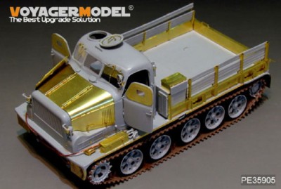 Voyager Model PE35905 Russian AT-T Artillery Prime Mover (Trumpeter 09501) 1/35
