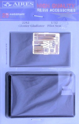 Aires 2252 Gloster Gladiator pilot seat (ICM) 1/32