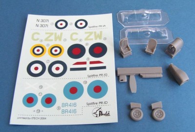 Pavla Models U72-129 Spitfire PR Mk.IA, PR Mk.IV, PR Mk.VII + decal sheet + vacu canopies for Airfix 1:72