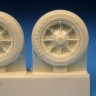 Barracuda Studios BCR32245 Grumman F8F-2 Bearcat late wheels	 (designed to be used with Trumpeter kits 1/32