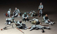 Stalingrad 3030 Немецкие пехотинцы на привале 10 фигурок