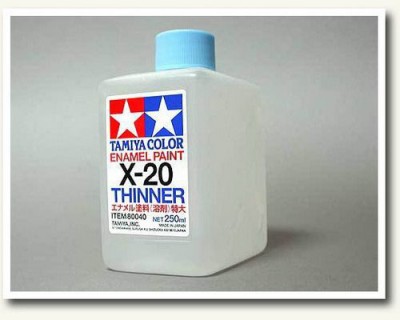 Tamiya 80040 X-20 Enamel Thinner (Растворитель для эмал) 250мл.