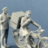 Copper State Models F35-059 Фигура, Британский курьер везет почтовых голубей на передовую 1/35