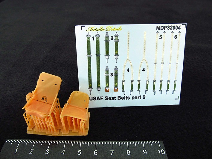 Metallic Details MDR3253 Douglas A-26B/A-26C Invader Seats (designed to be used with Hobby Boss kits) (3d-printed) 1/32