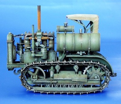 Plus model 063 STALINETS S-60 1:35