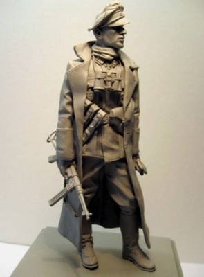 Jeffchiu's Miniatures JS120037 SS-Untersturmfuhrer 1943-44, 120 мм