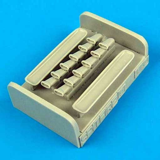 QuickBoost QB48263 Spitfire LF. IXE exhaust 1/48