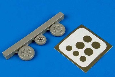 Aires 7219 MiG-21F-13 wheels &amp; paint masks 1/72