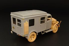 Hauler HLX48220 Kfz.31 STEYR 1500 Sanittswagen 1/48