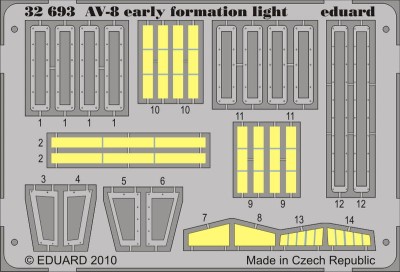 Eduard 32693 AV-8 early formation light