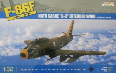 Kinetic K3203 Истребитель F-86F-40 1/32