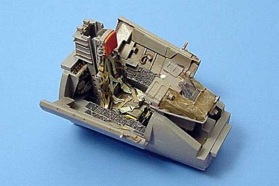 Aires 4098 F-104C/J STARFIGHTER cockpit set 1/48