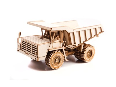 Baumi 11001 Карьерный самосвал Белаз-540А (клей в комплекте) 1/35