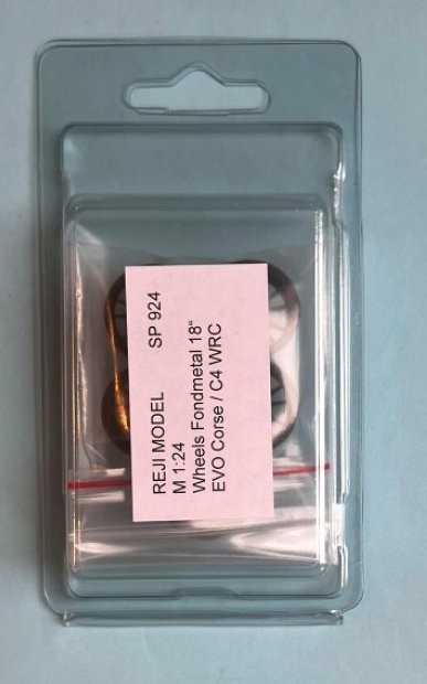 Reji Model 924 C4 WRC - Wheels Fondmetal 18'' EVO Corse 1/24