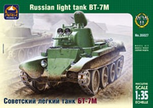 ARK 35027 Советский легкий танк БТ-7М 1/35
