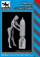 Black Dog F32052 German Pin-up No.1 (1 fig.) 1/32