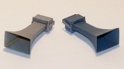 Plus model EL054 Square loudspeaker 1:35