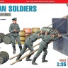 Miniart 35366 German Soldiers w/ fuel drums (5 fig.) 1/35